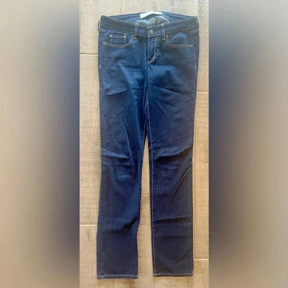 Abercrombie & Fitch Skinny Jeans - Picture 2 of 8